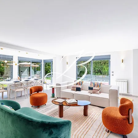 Da Laura - Centre Piscine 戛纳