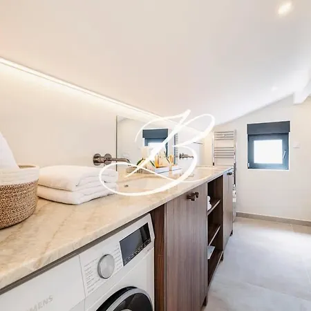 Da Laura - Centre Piscine Cannes