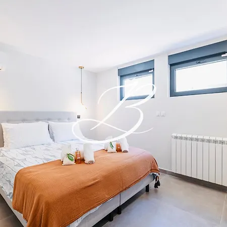 Da Laura - Centre Piscine Villa