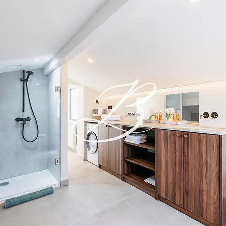 Da Laura - Centre Piscine Cannes